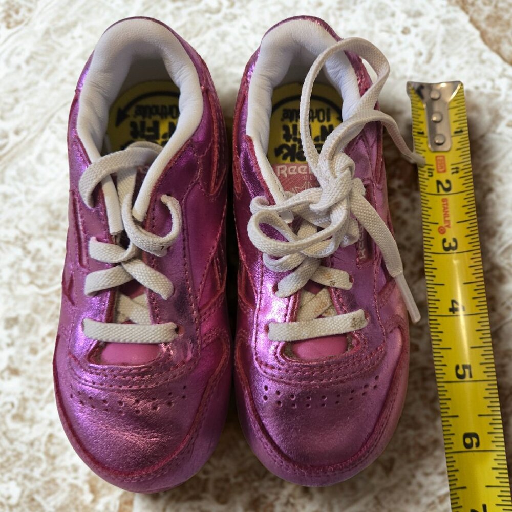 💖 Toddler Metallic Pink Sneakers – Fun & Comfy Everyday Shoes